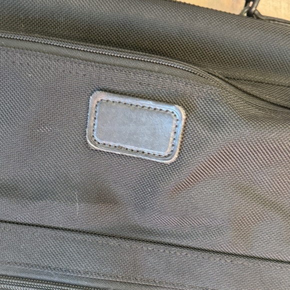 Tumi Black Luggage Travel Bag Durable Nylon - Picture 5 of 14
